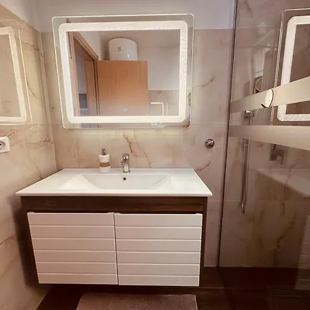 Apartment Grace's Centre