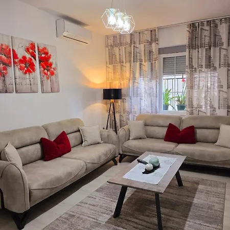 Apartment Grace's Centre *